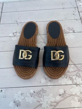 Dolce & Gabbana Black Leather Slide Sandals with Gold DG Logo